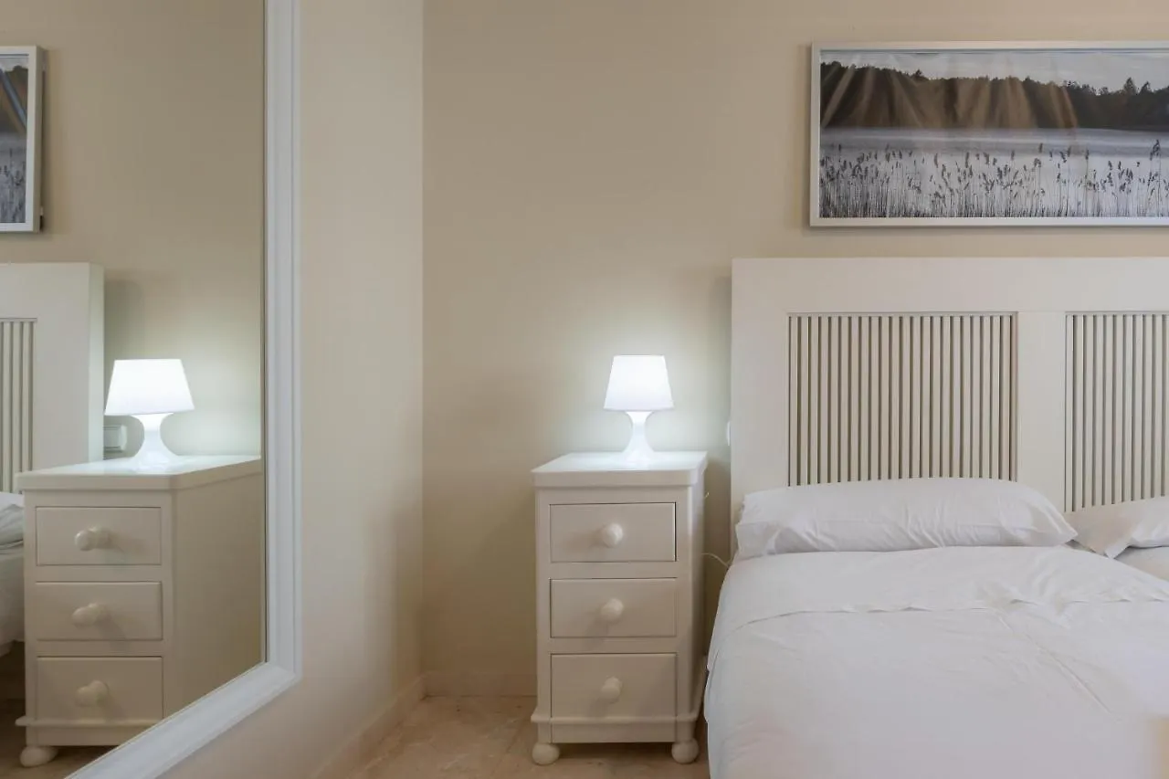Bahia Casares 4 아파트
