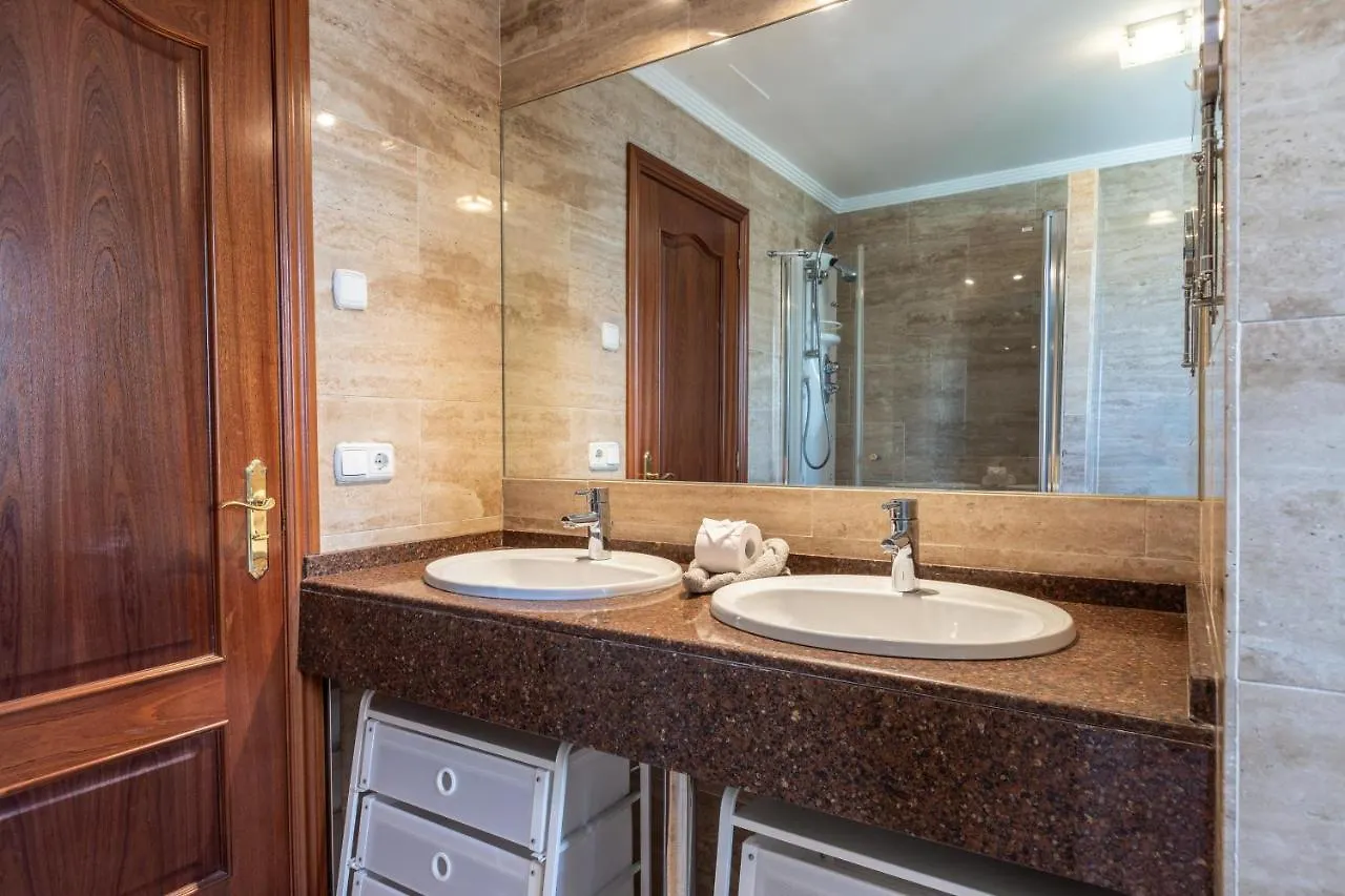 Bahia Casares 4 Apartment 0*,  Spain
